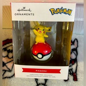 Hallmark Pokémon pikachu on poke ball ornament new.